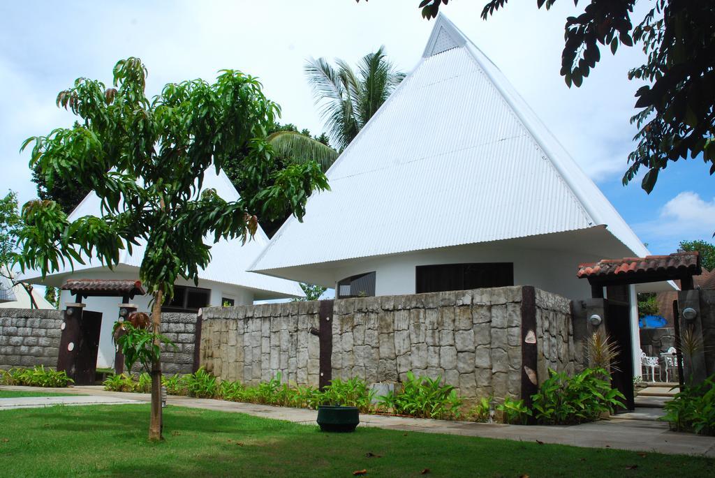 Cordova Reef Village Resort Lapu-Lapu City Esterno foto