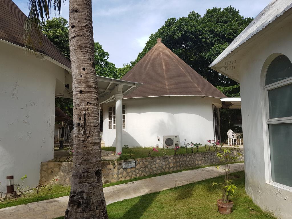 Cordova Reef Village Resort Lapu-Lapu City Esterno foto