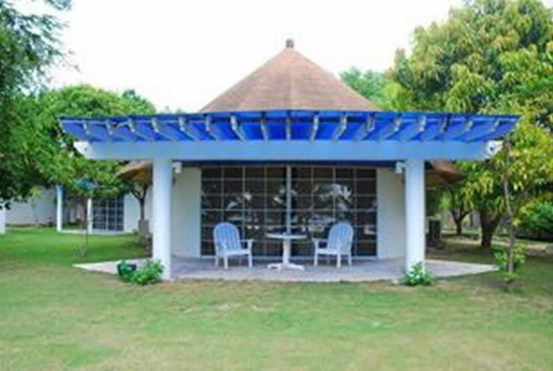 Cordova Reef Village Resort Lapu-Lapu City Esterno foto