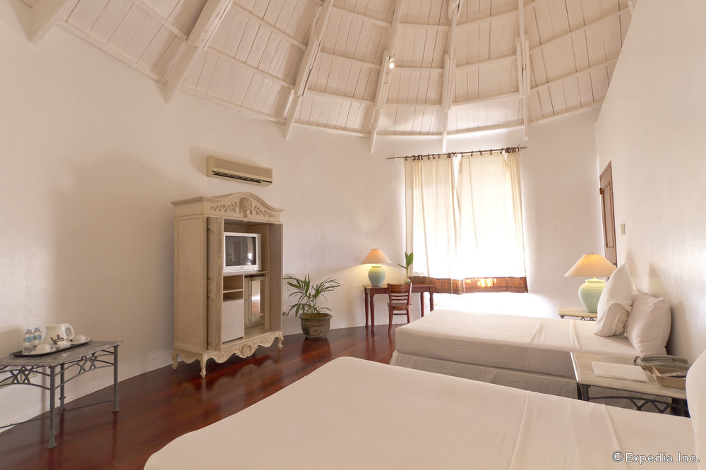 Cordova Reef Village Resort Lapu-Lapu City Esterno foto