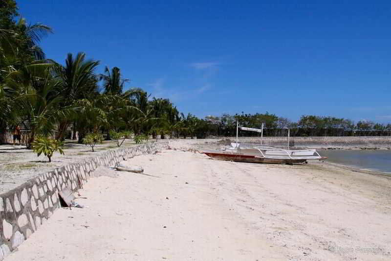 Cordova Reef Village Resort Lapu-Lapu City Esterno foto